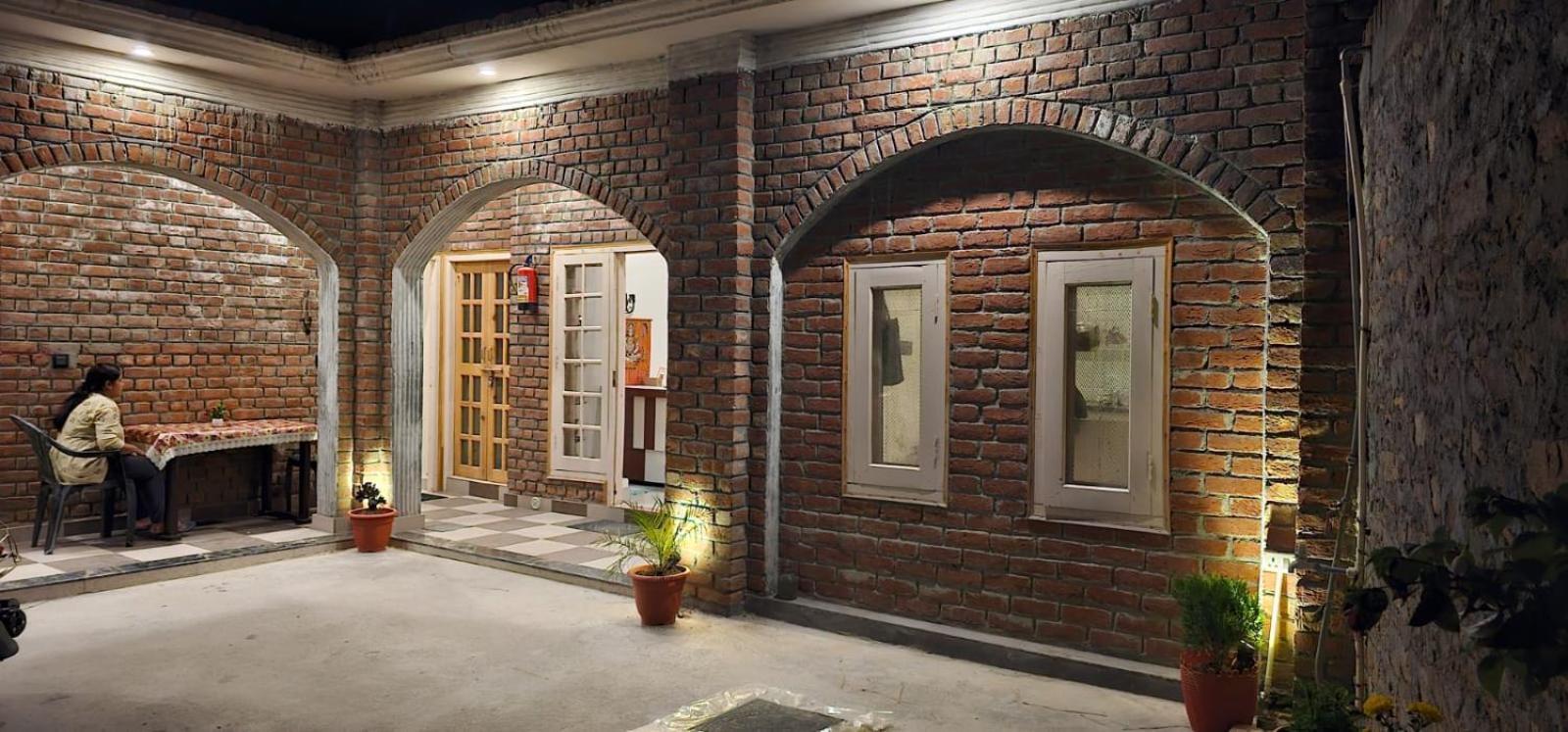 Golden Himalaya Homestay Kausani Exterior photo